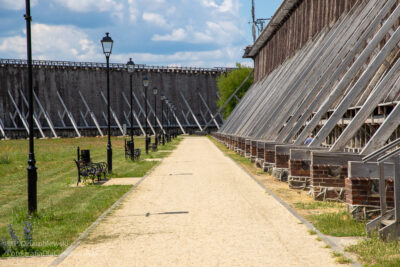 Zagęszczanie perspektywy ogniskową obiektywu.