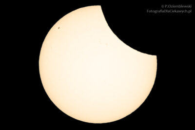 Częściowe zaćmienie słońca przez folię Baader ND 5.0